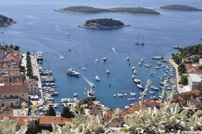 zicht op Hvar